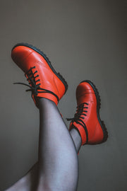 Bottes rouges Samelin portées