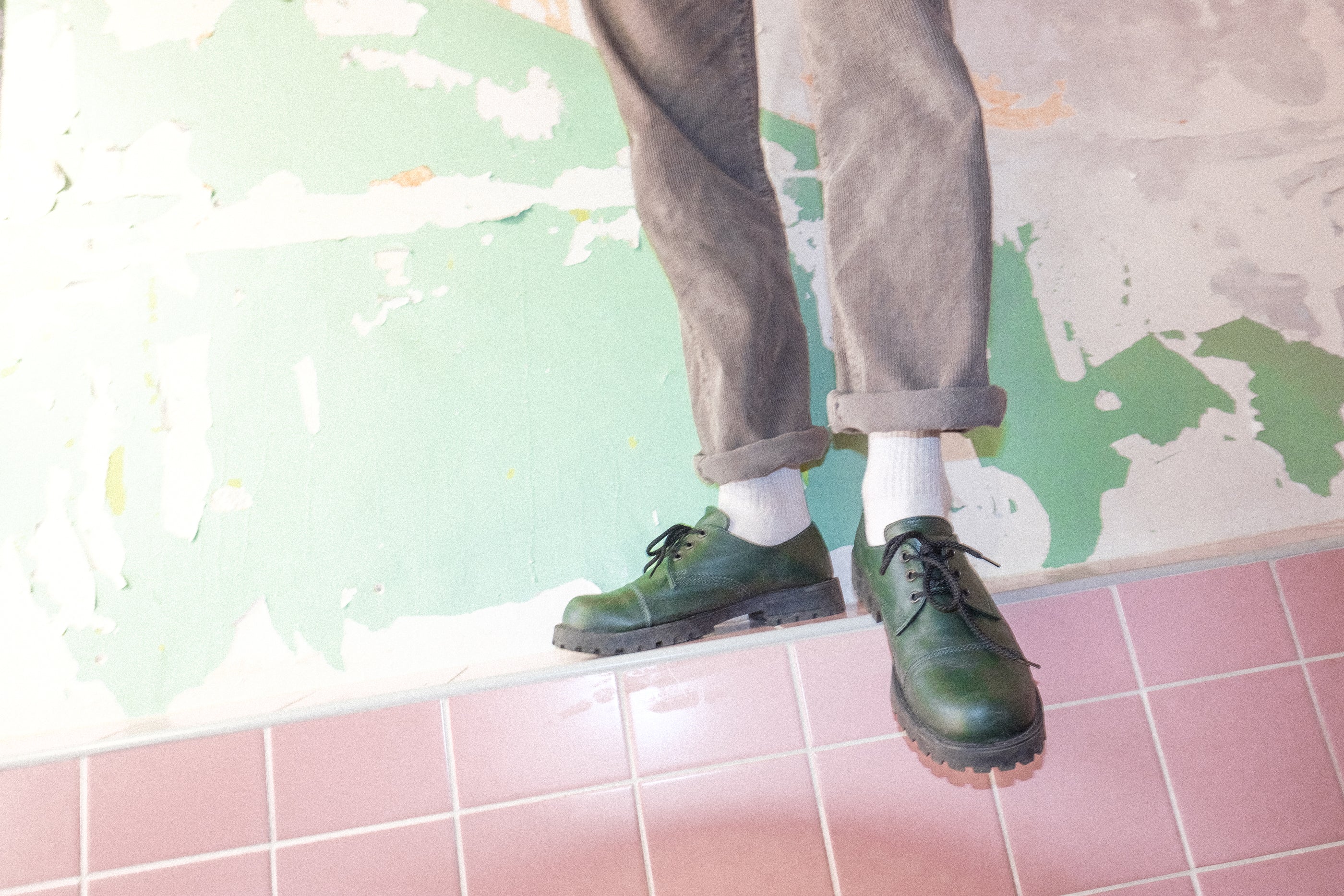 Chaussures unisexes en cuir véritable vert sapin OmaKing, profil avec semelle robuste