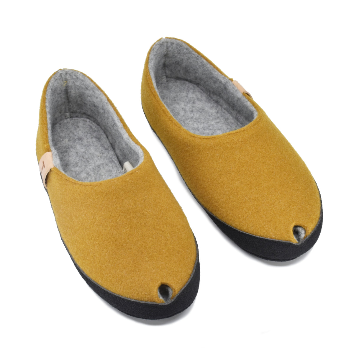 Chaussons en feutre de laine jaune moutarde - TOKU Budapest, photo 2