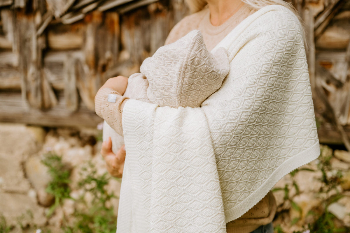 Couverture bébé en laine mérinos HAPPINESS, Wool In Love