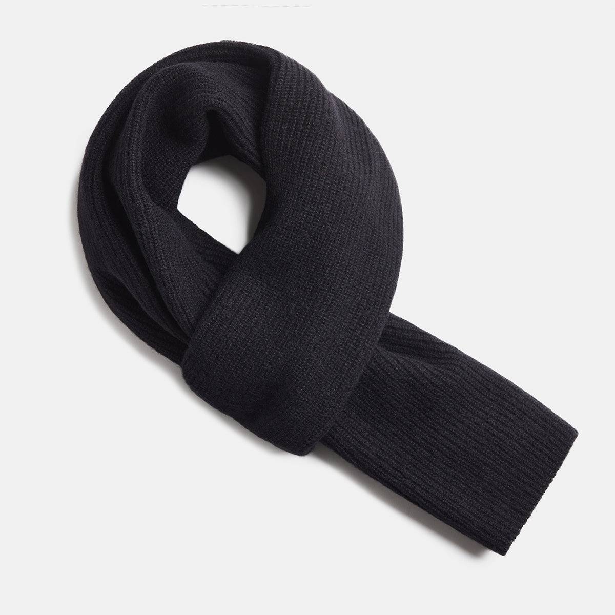 Écharpe en alpaga bébé et mérinos point côte anglaise noir, motif texturé fond gris