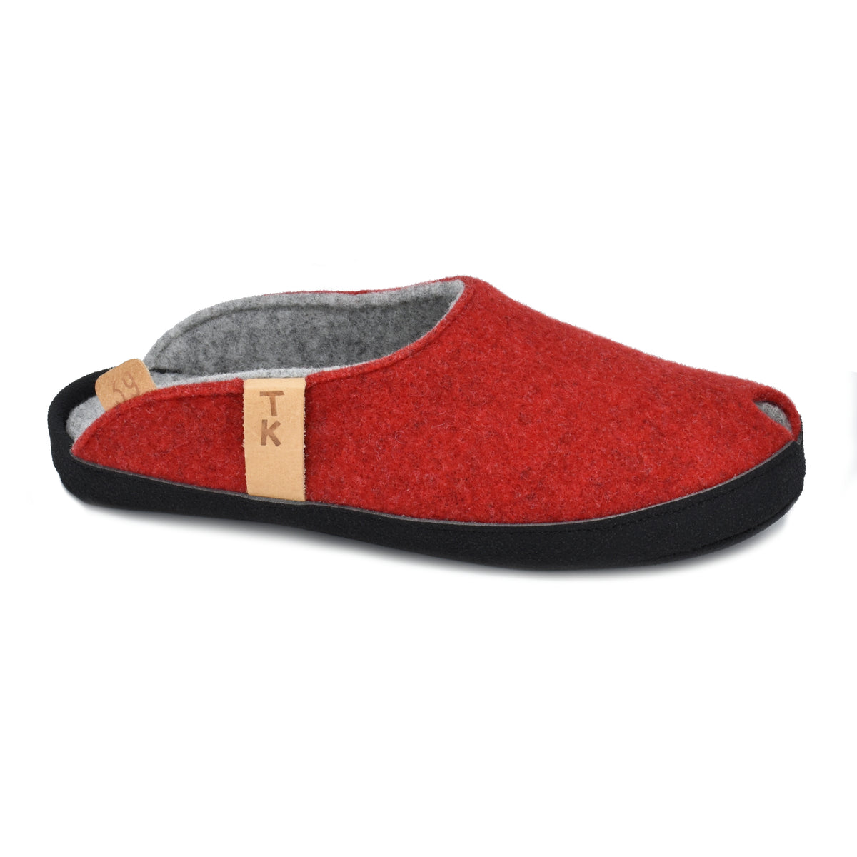 Chaussons en feutre de laine rouge TOKU Brussels, photographie 2
