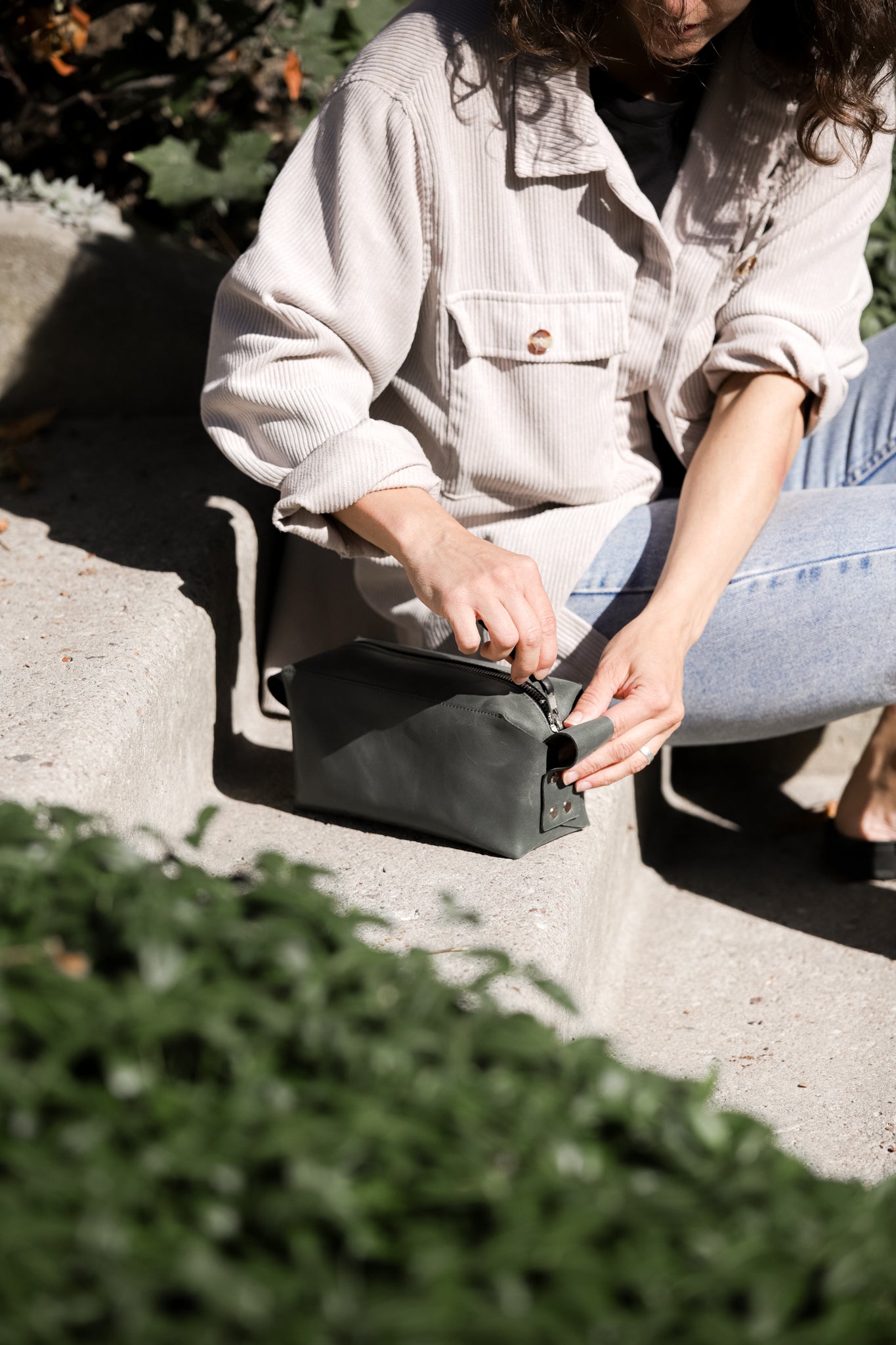 Trousse de toilette en cuir, vue alternative finale