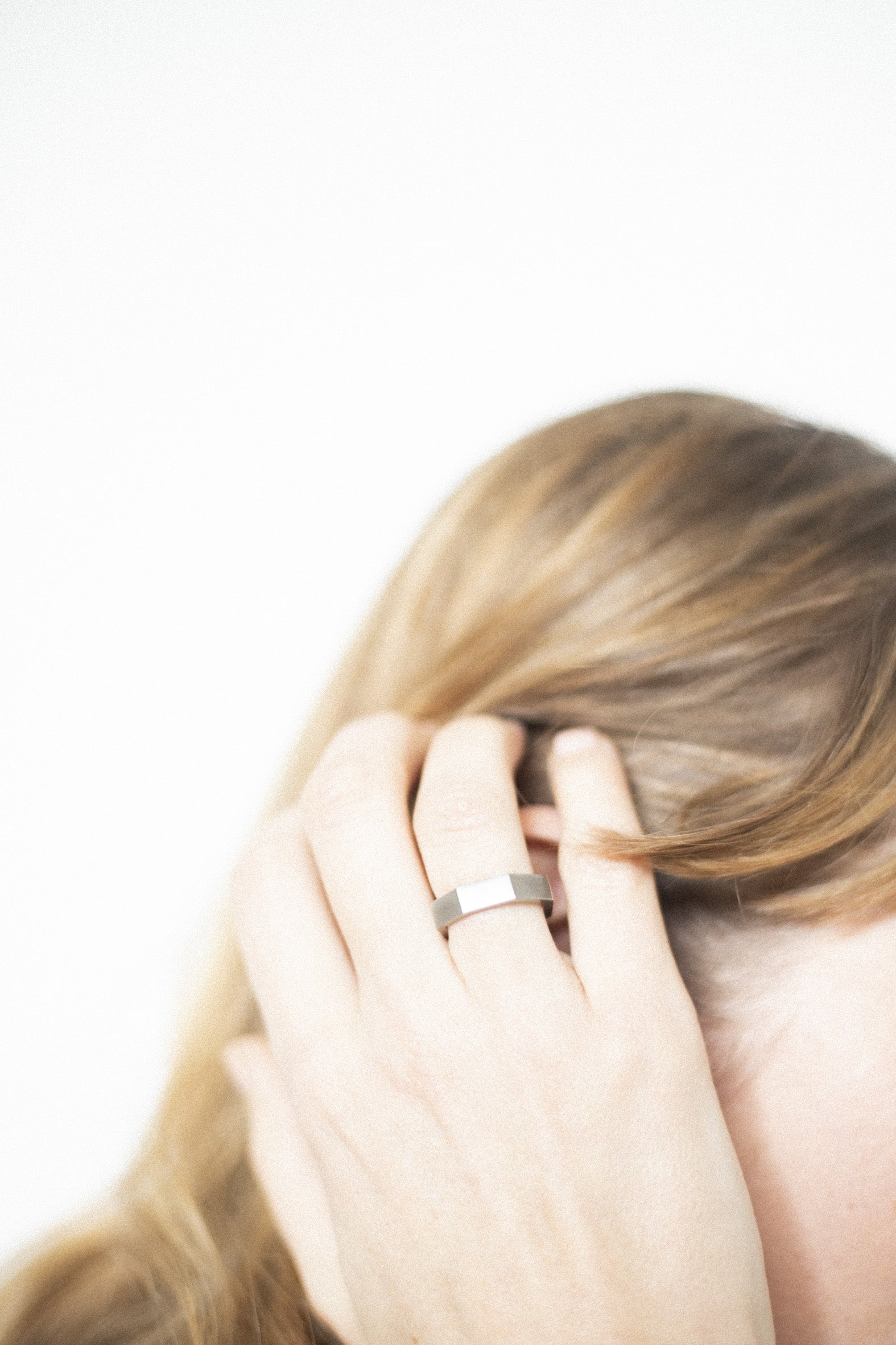 Bague modèle Plico, vue alternative