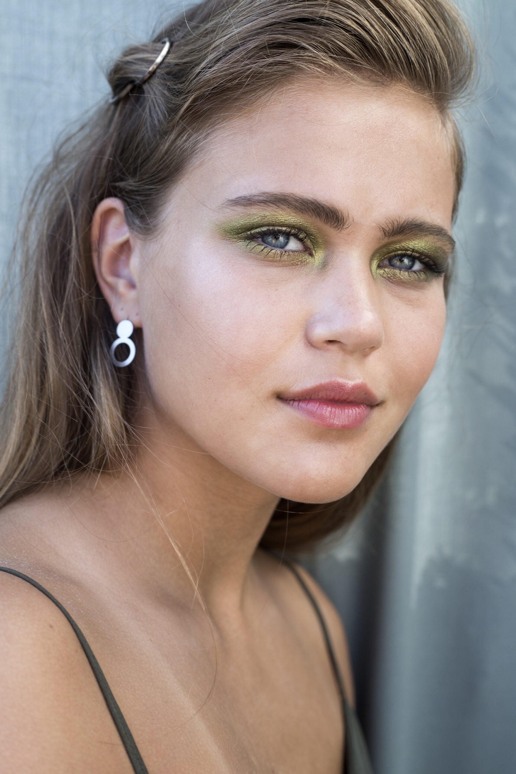 Boucles d'oreilles modèle Arc argent, vue produit