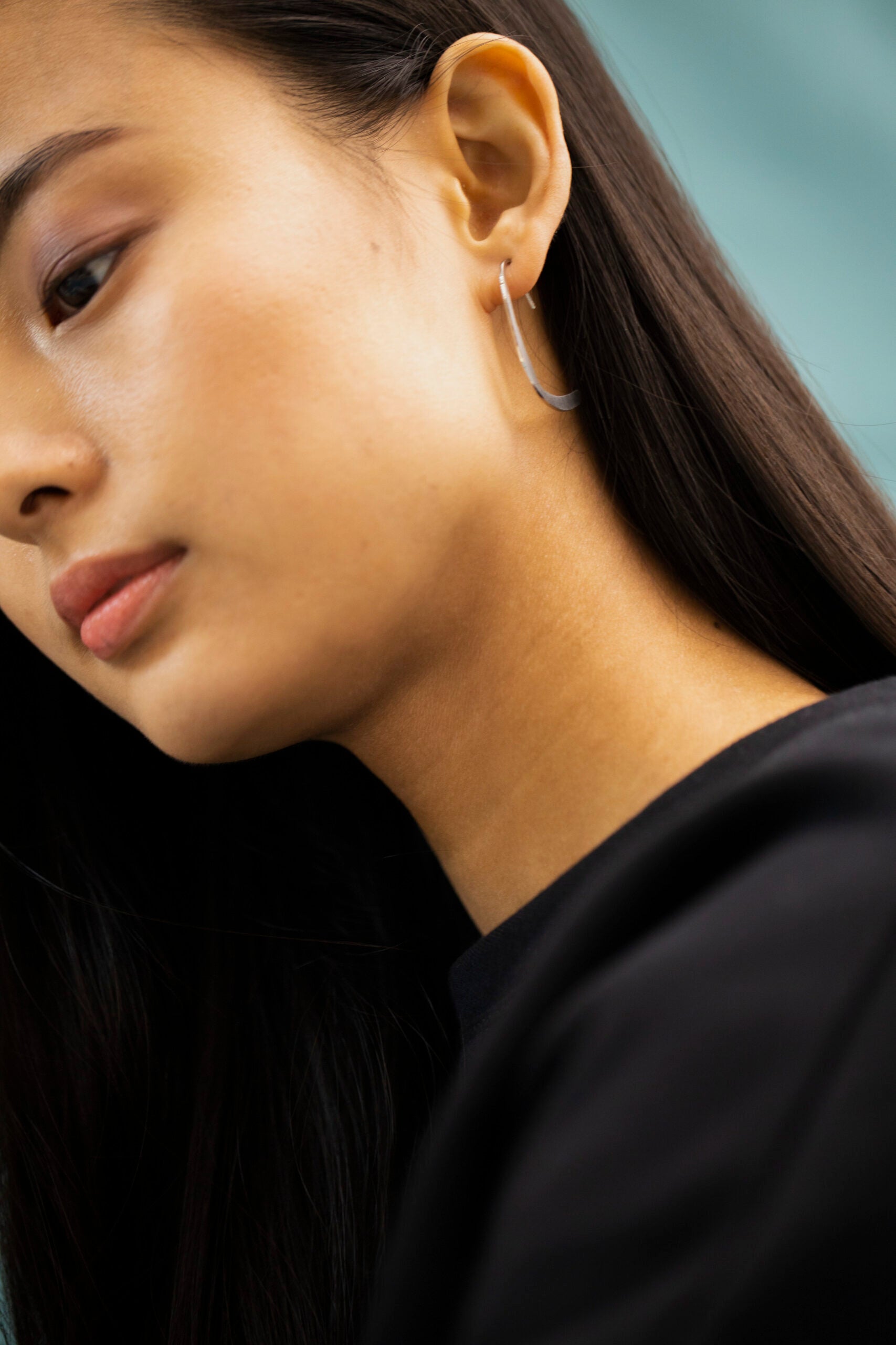 Boucles d'oreilles modèle Curvi, vue produit alternative