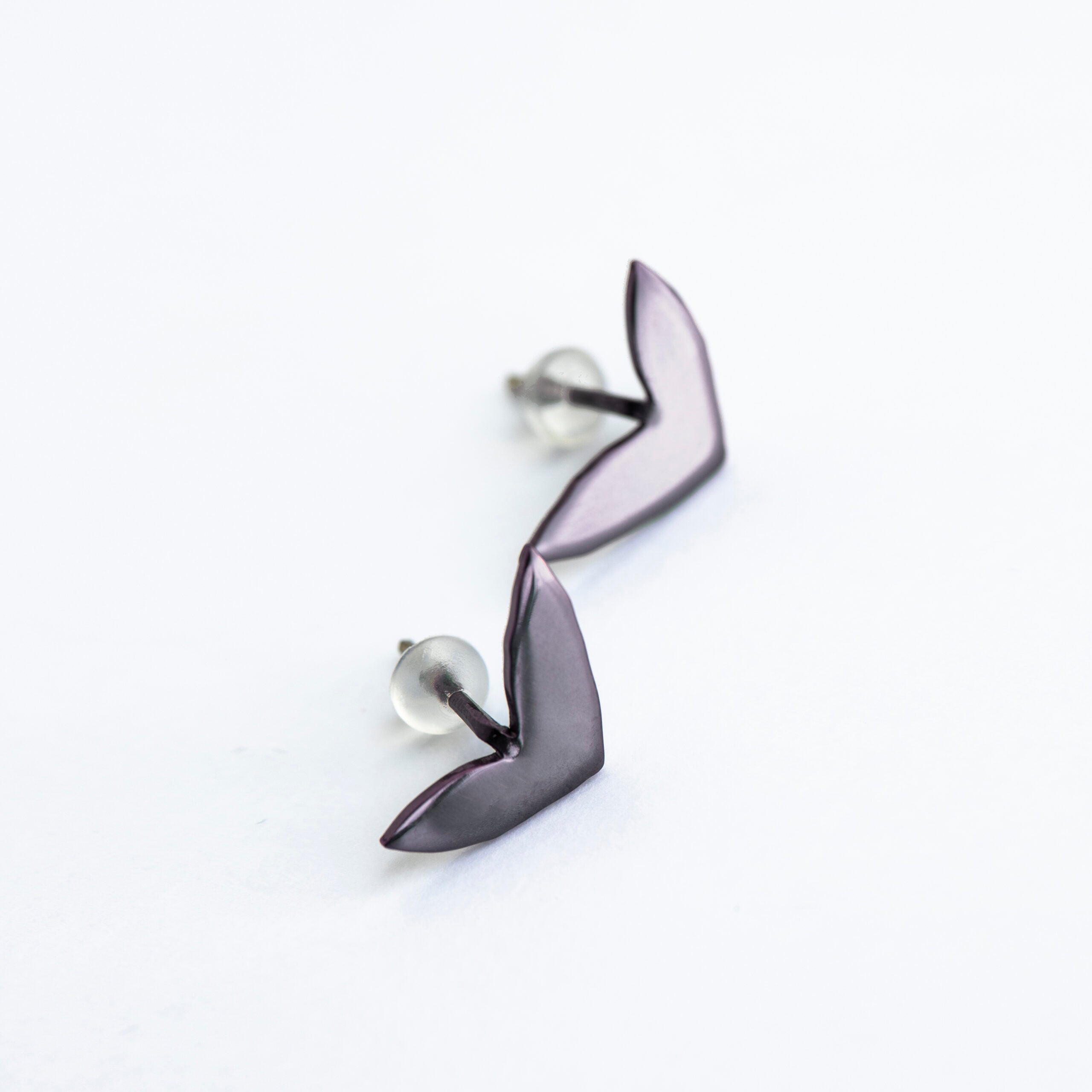 Boucles d'oreilles modèle Vola violettes, vue finale