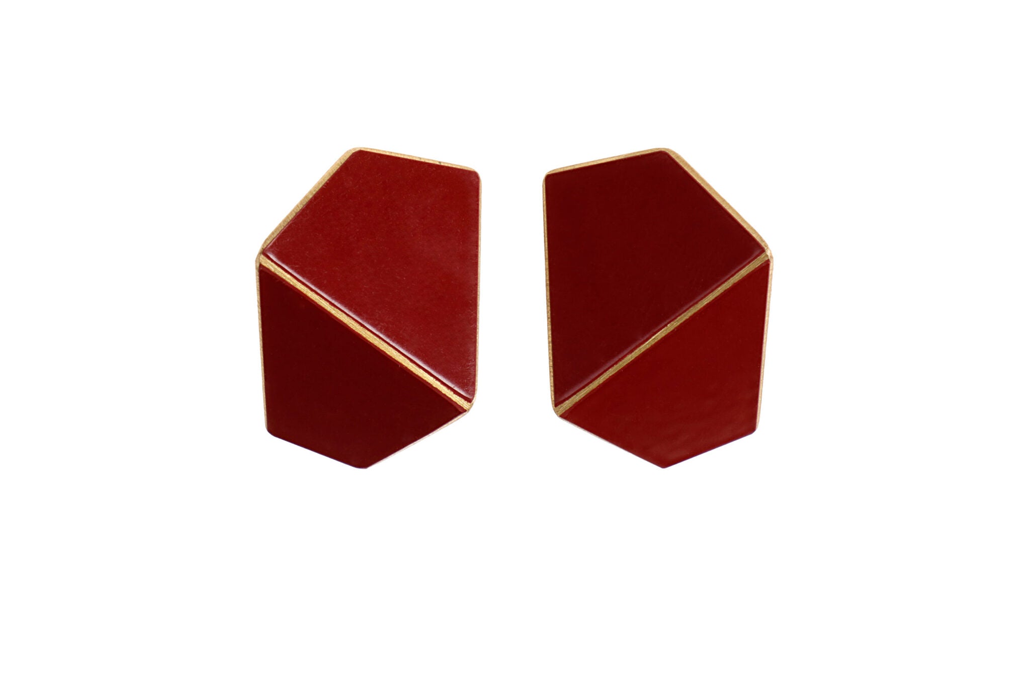 Boucles d'oreilles larges pliées modèle Folded Wide violet pourpre, vue détaillée