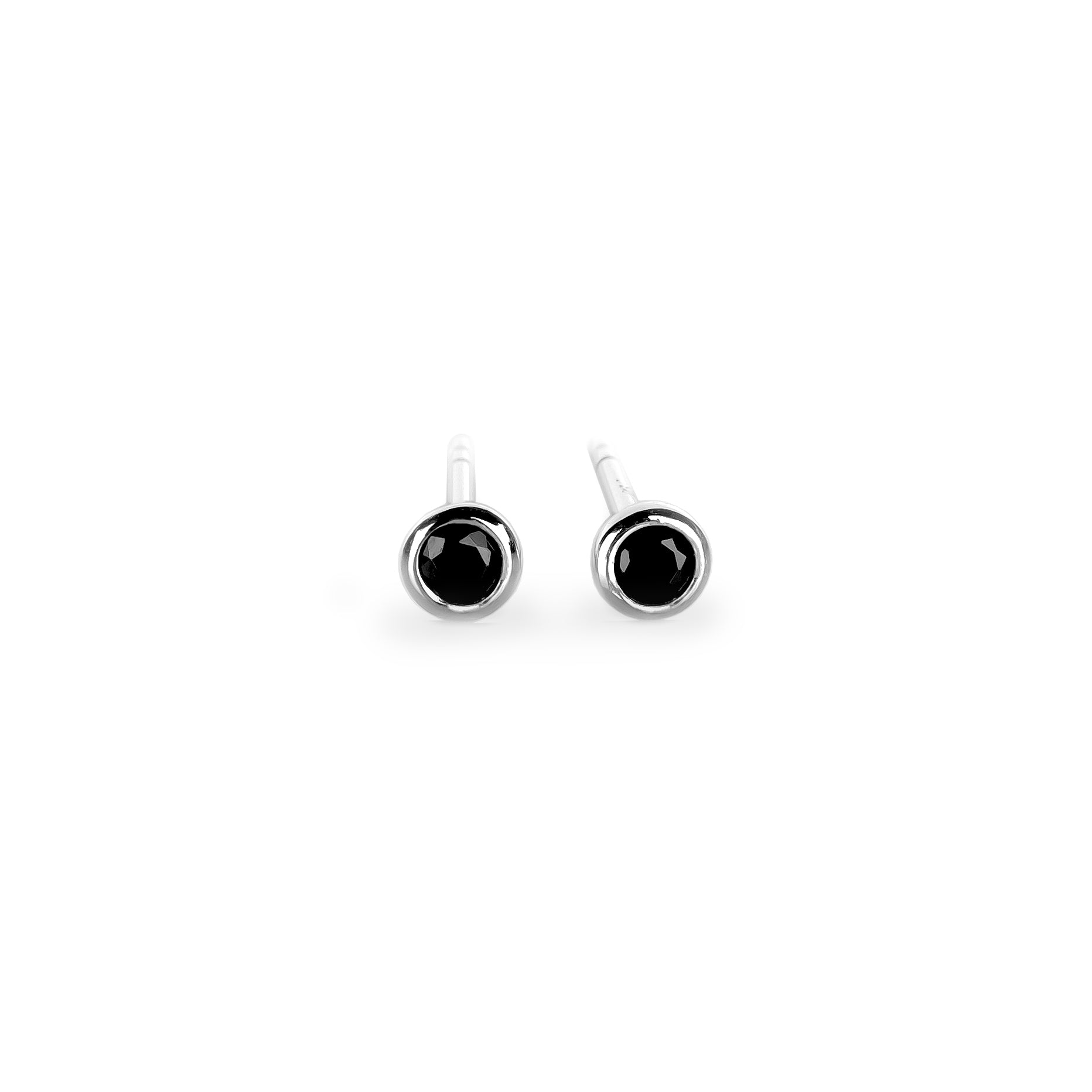 Puces d'oreilles myamoon modèle Illumi zircon noir argent, vue alternative