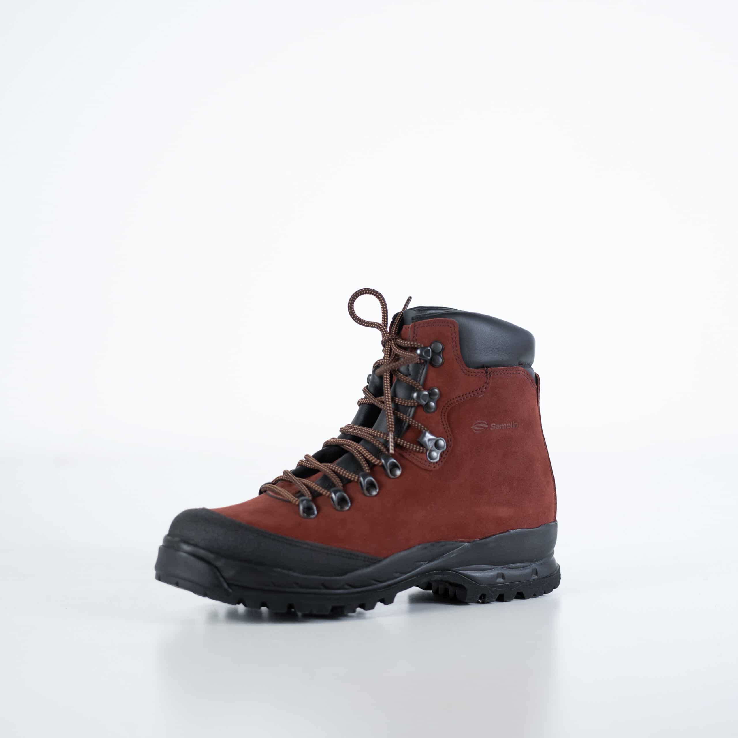 Bottes de randonnée 553P Rosso Aragosta OmaKing, vue avant avec lacets épais marron