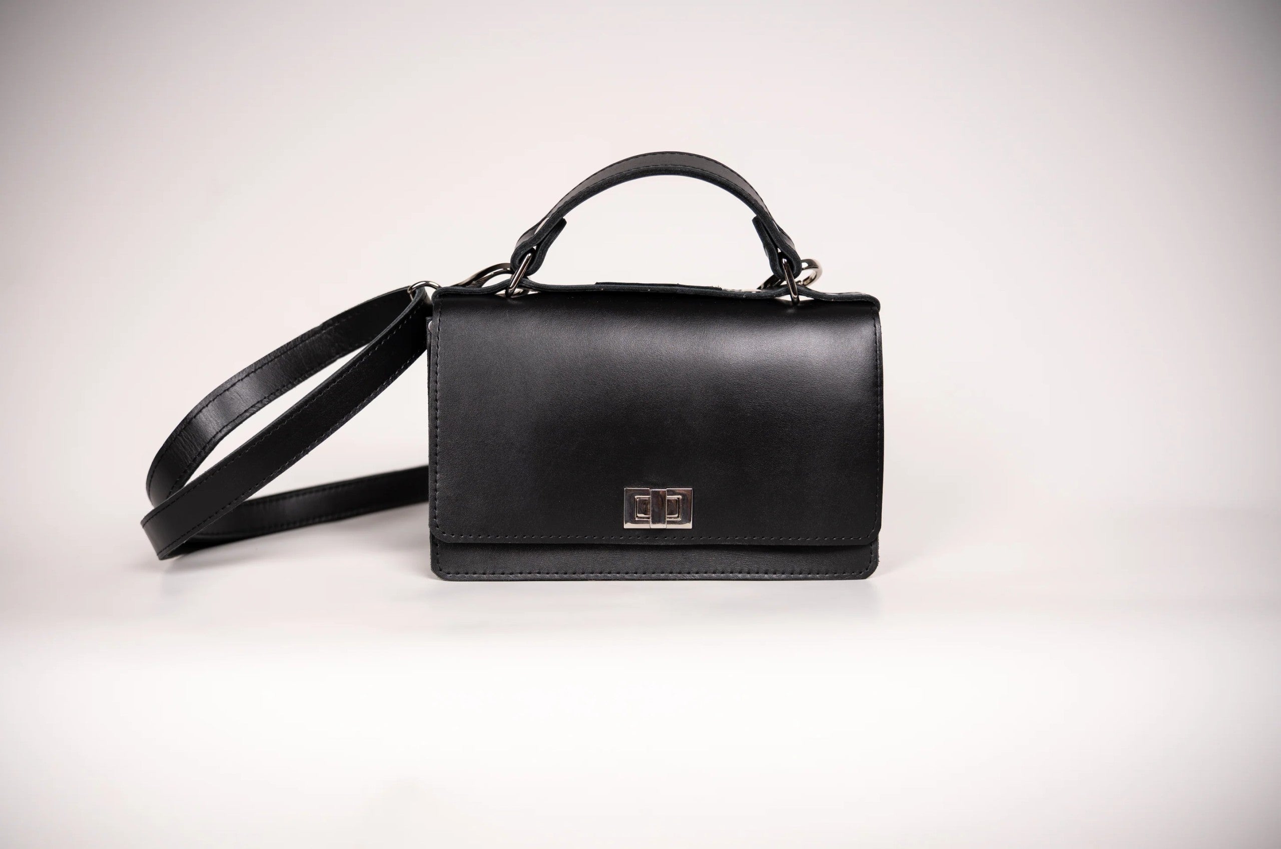 Petit porte-documents en cuir noir, vue 4