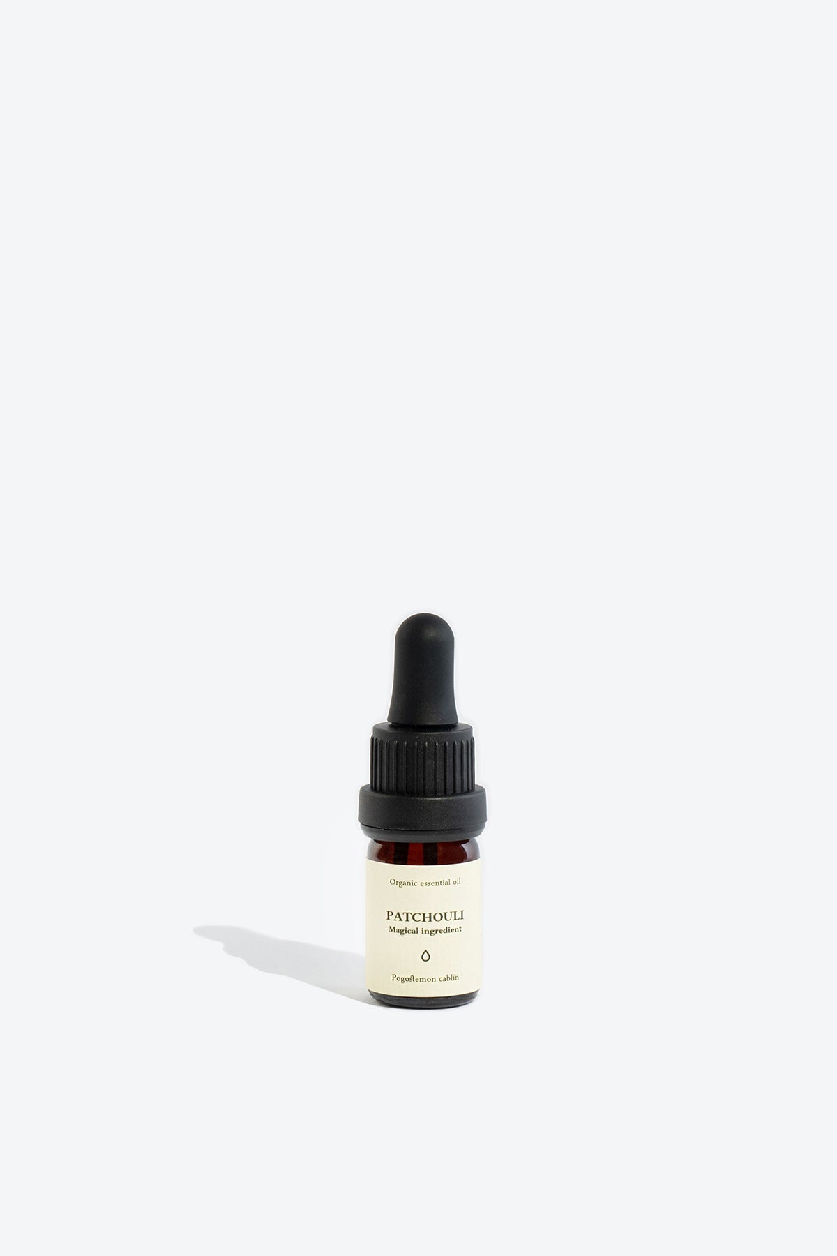 Huile essentielle de patchouli Smells Like Spells, vue produit