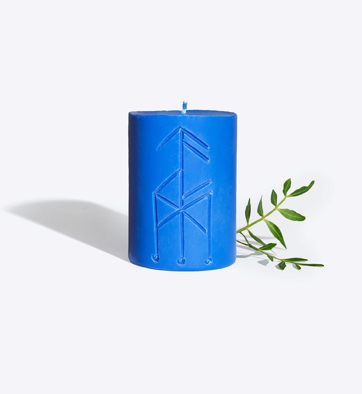 Bougie runique parfumée Smells Like Spells Thor, vue détaillée