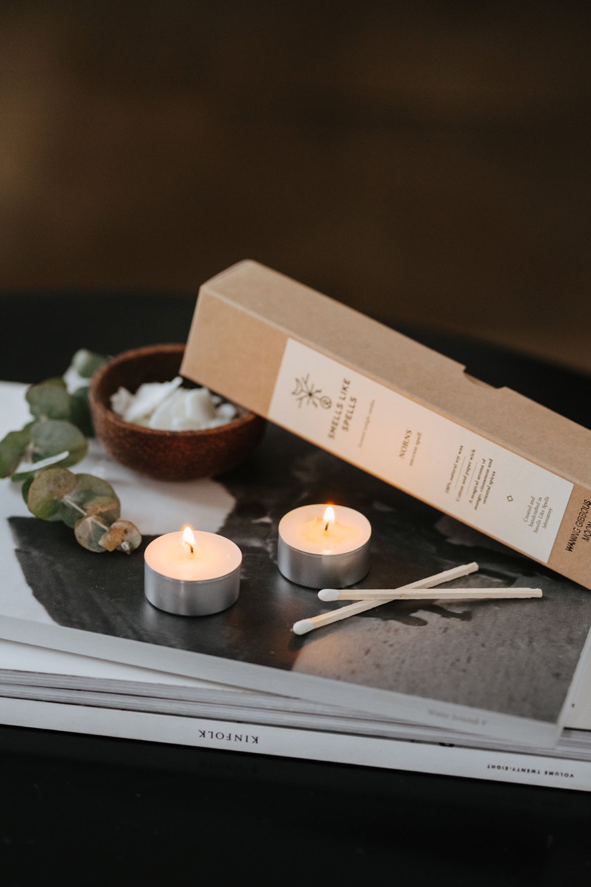 Bougies chauffe-plat Smells Like Spells, vue lifestyle décor