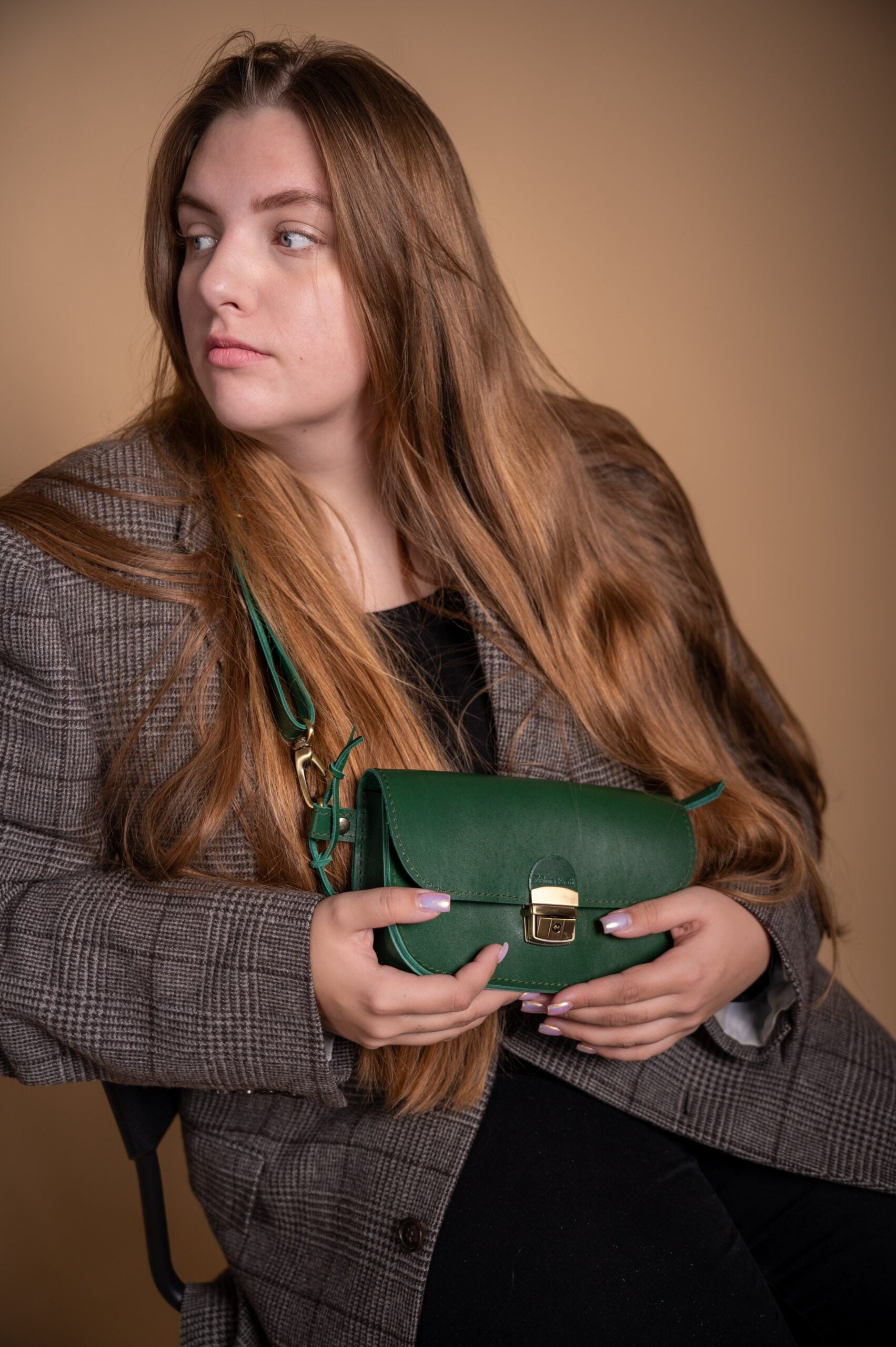 Sac selle mini en cuir naturel vert, vue produit
