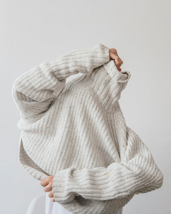 Mérinos vs cashmere : comprendre les deux fibres les plus fines