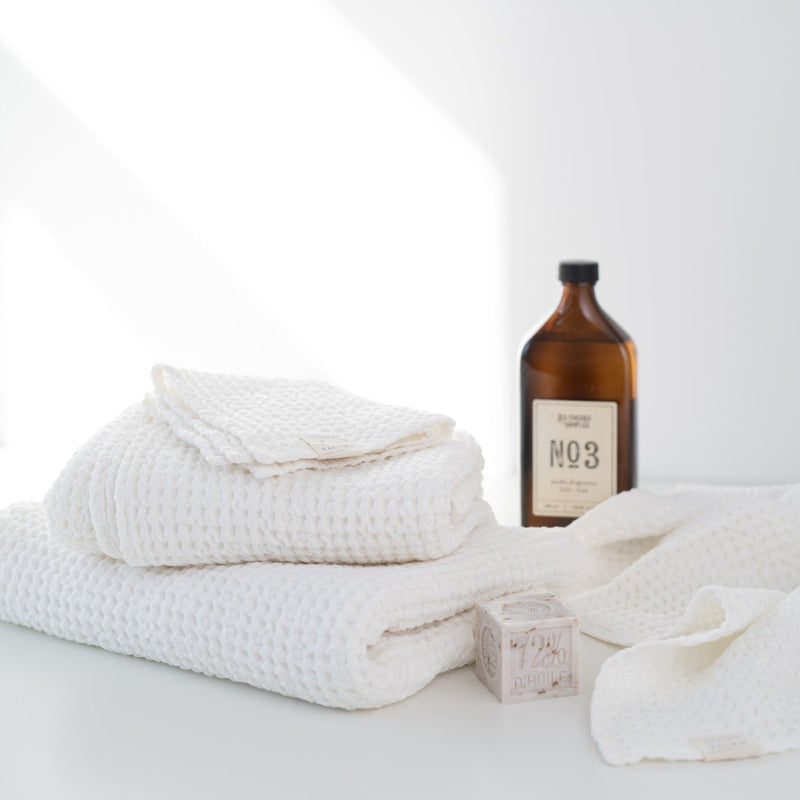 Linen Tales