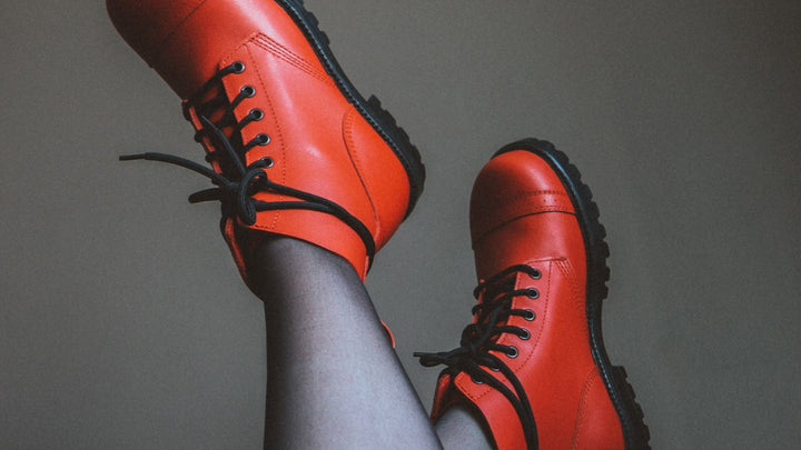 Bottes rouges Samelin portées