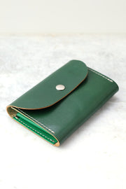 Portefeuille FRIDAY TOKS VISOKS en cuir vert sauge, vue ouverte alternative