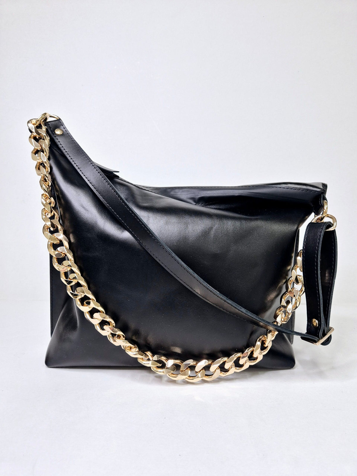 Sac à main hobo en cuir noir, grand modèle, chaîne personnalisable