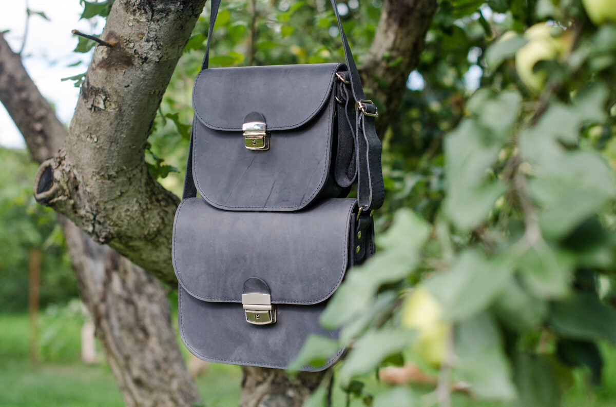 Sac selle en cuir naturel gris, modèle L, vue 7