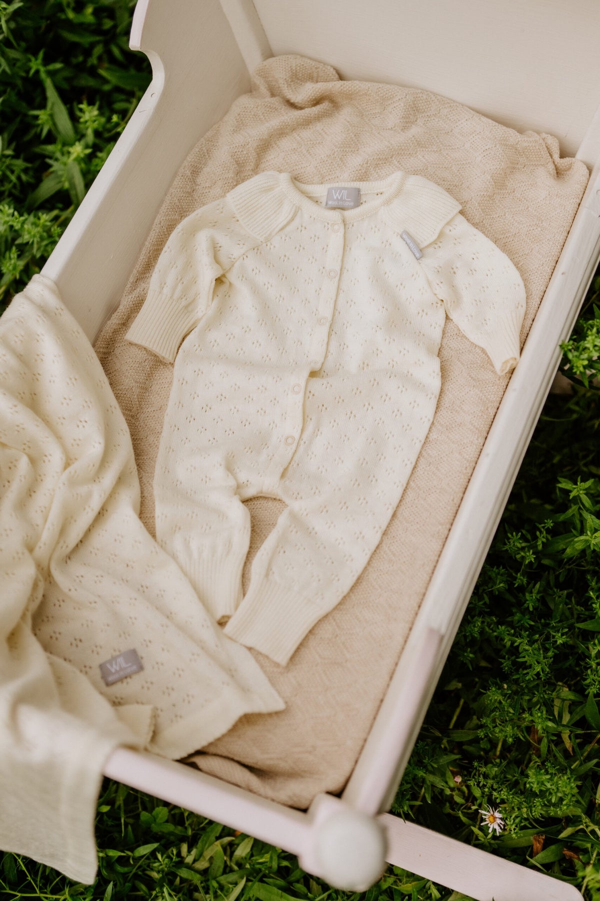 Coffret naissance LOVE, couverture, combinaison et bonnet, Wool In Love