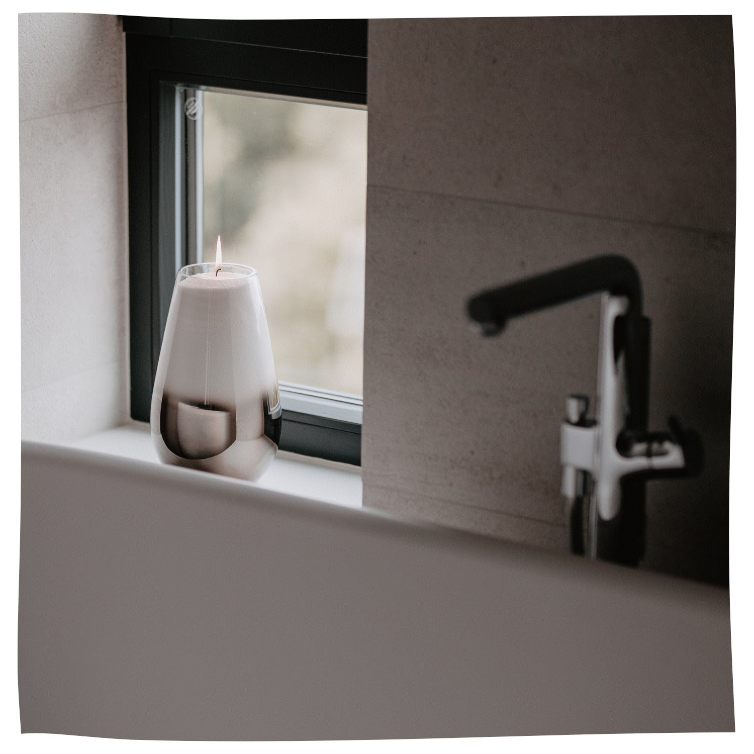 Bougie en poudre Candledust parfum Poudre de diamant, vue éditoriale