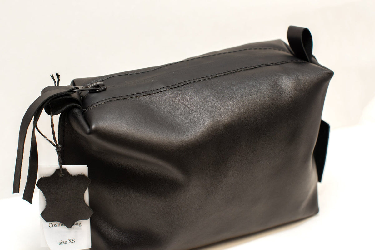 Trousse cosmétique en cuir noir, format moyen, vue 8