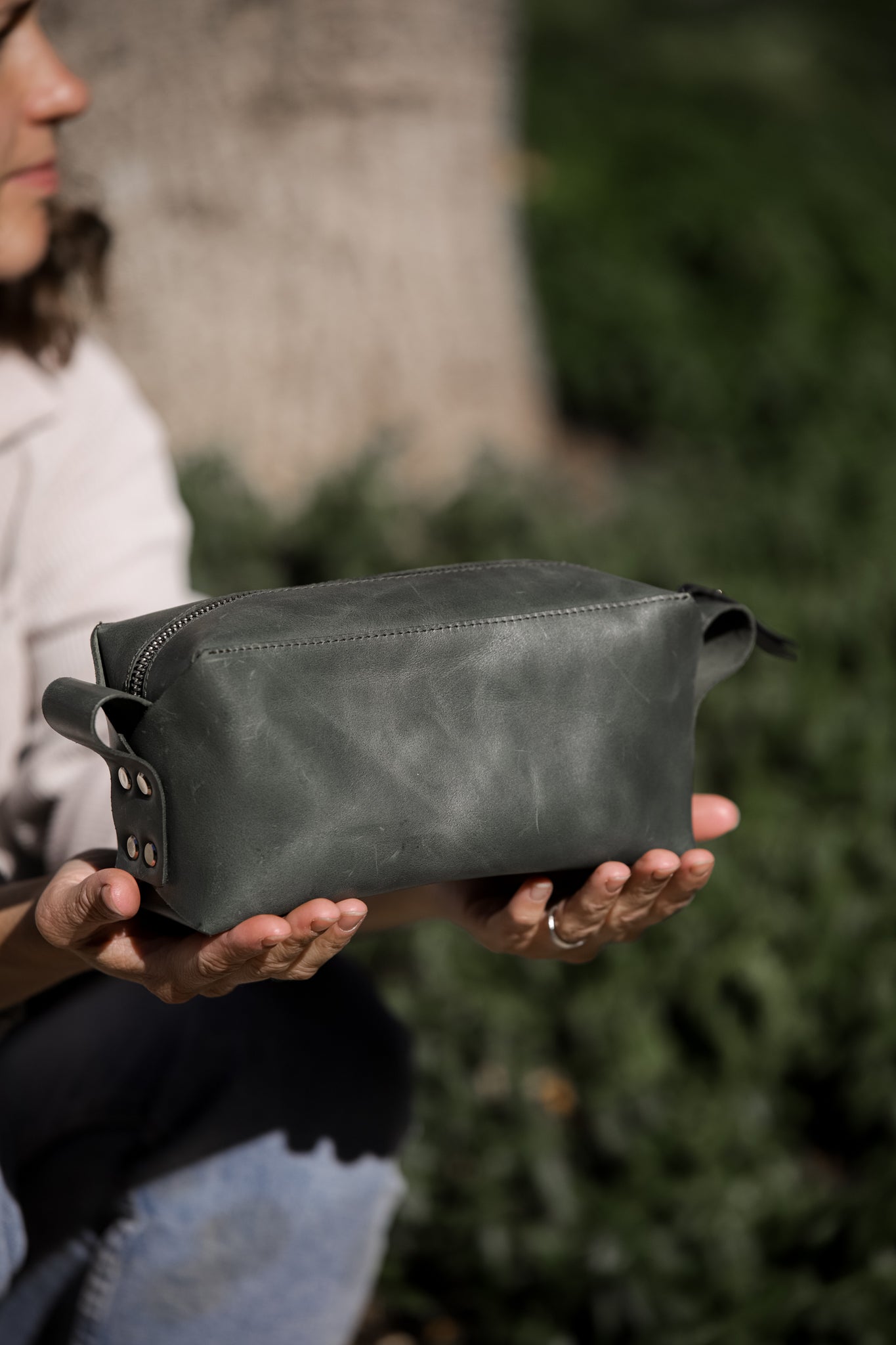 Trousse de toilette en cuir, vue finale