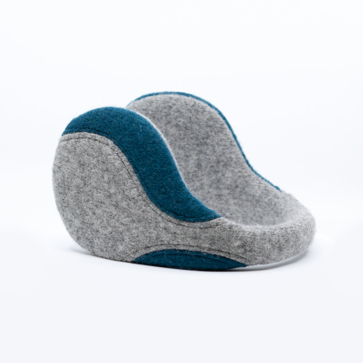 Cache-oreilles HERTTA en laine feutrée gris clair et aigue-marine, vue produit
