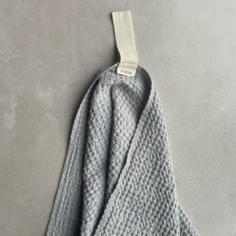 Grande serviette en lin nid d'abeille gris moyen KOOS, lin épais