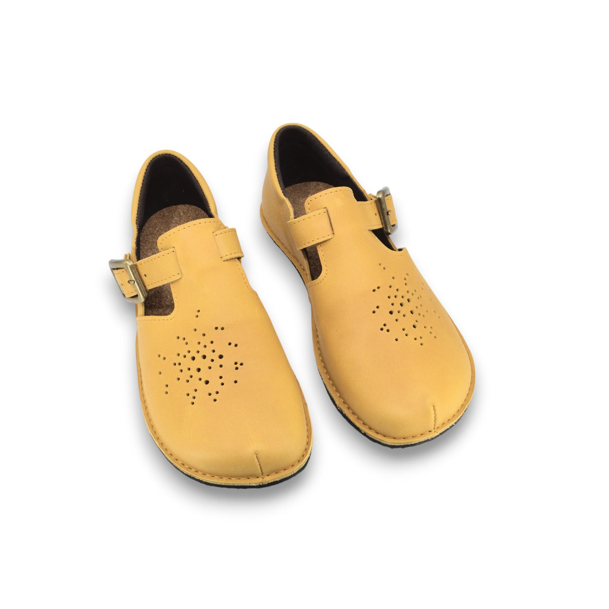 Chaussures minimalistes en cuir jaune Kuuda, photographie 2