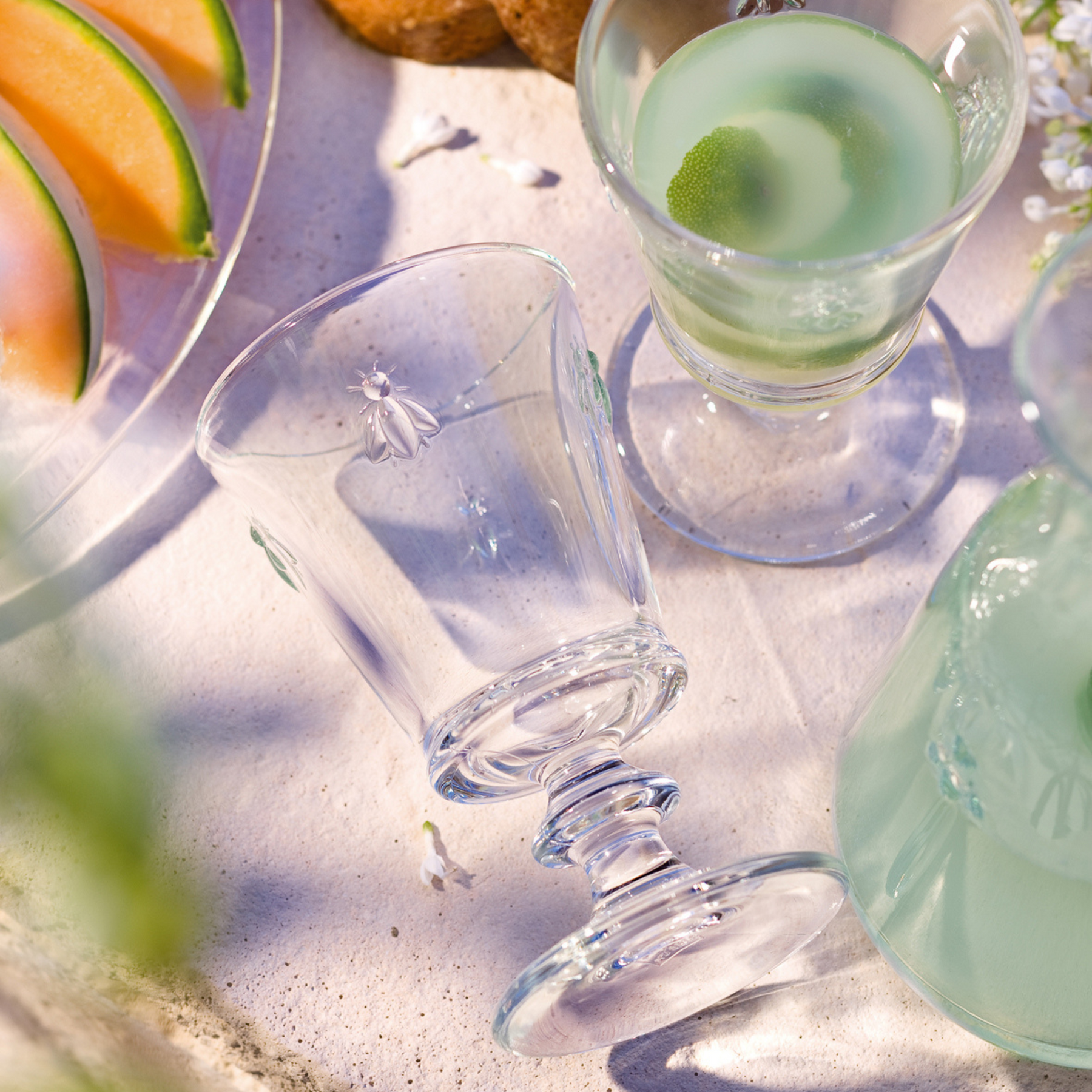 Coffret 4 verres à eau abeille ABEILLE 250 ml, verre pressé motif abeille