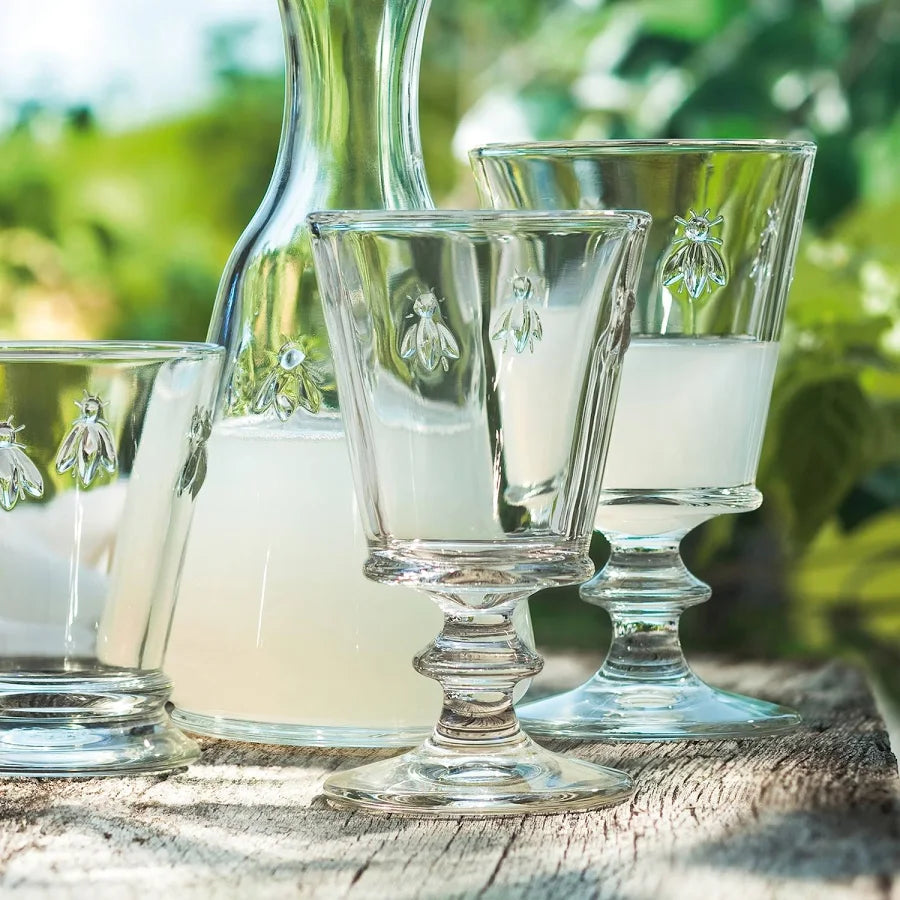 Coffret 4 verres à vin abeille ABEILLE 220 ml, mise en scène lifestyle alternative