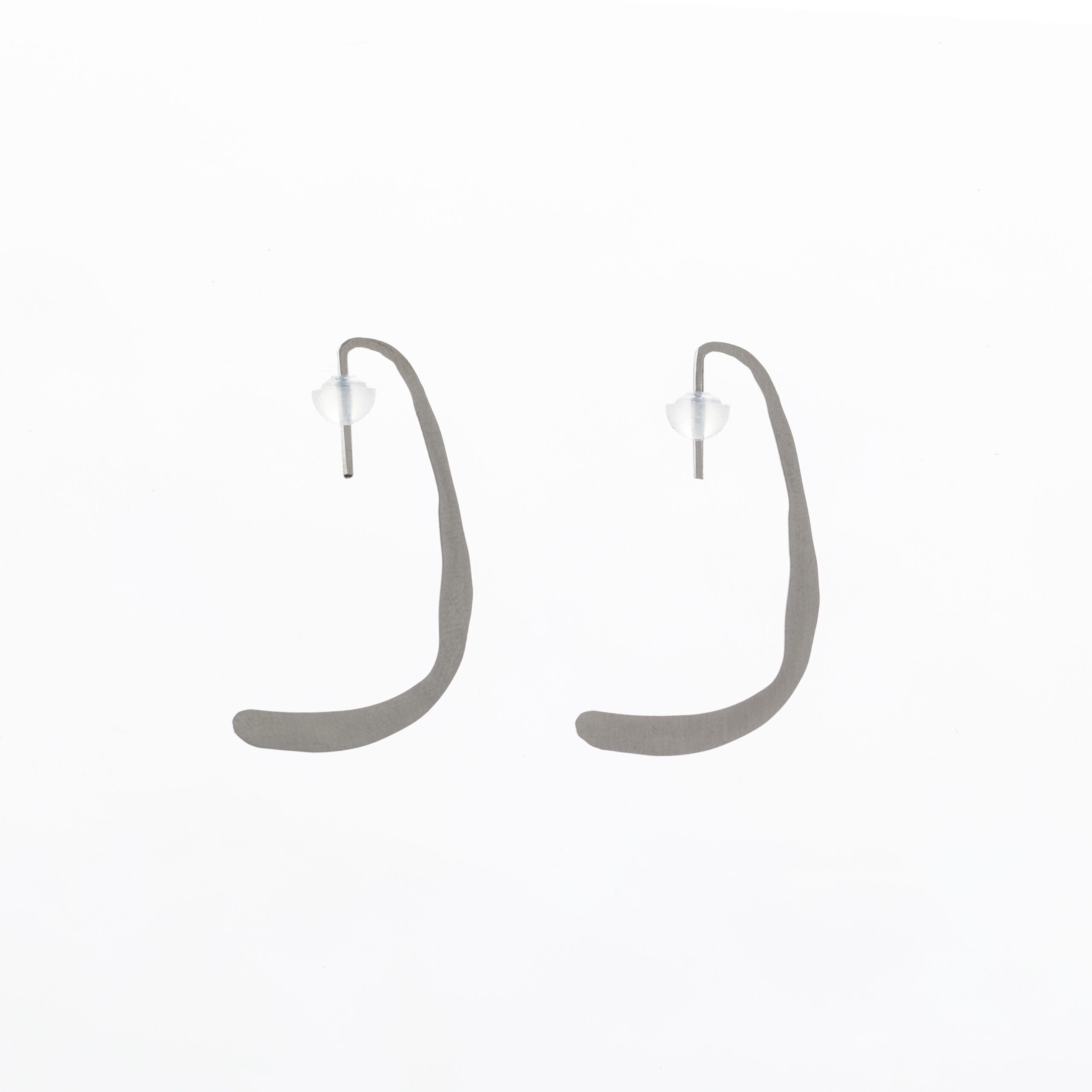 Boucles d'oreilles modèle Curvi, vue finale
