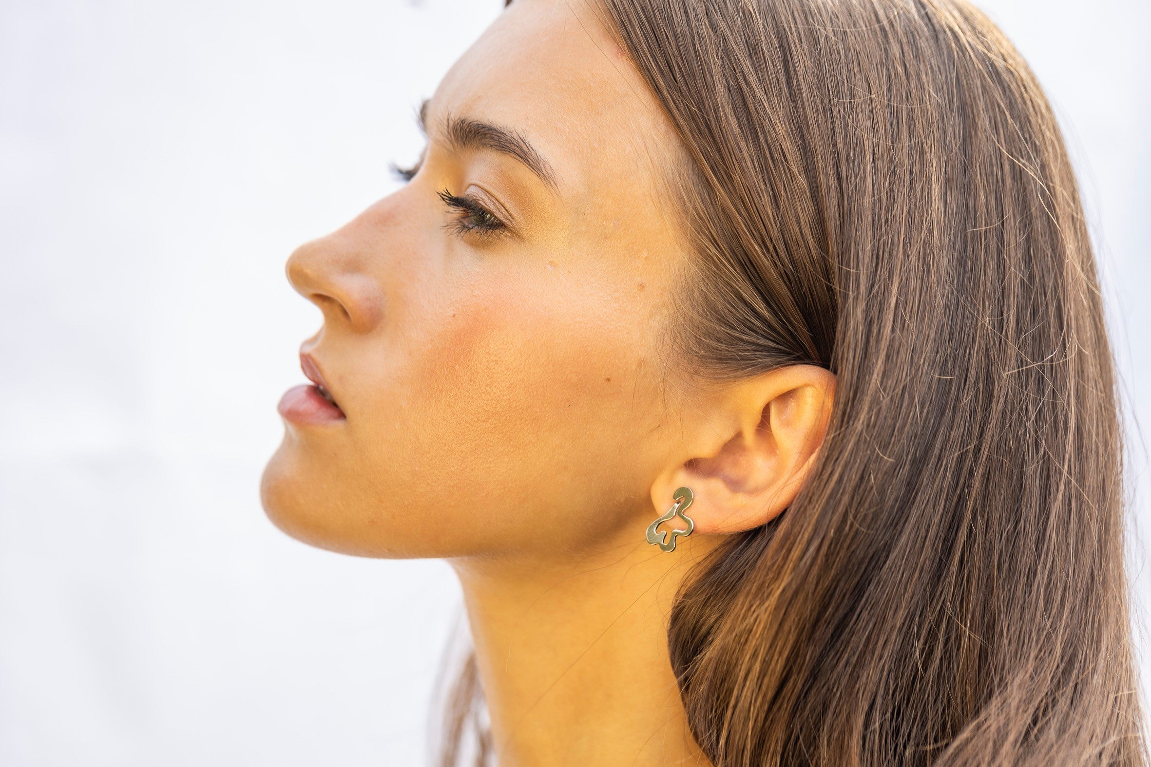Boucles d'oreilles modèle Folia Mini, vue verticale
