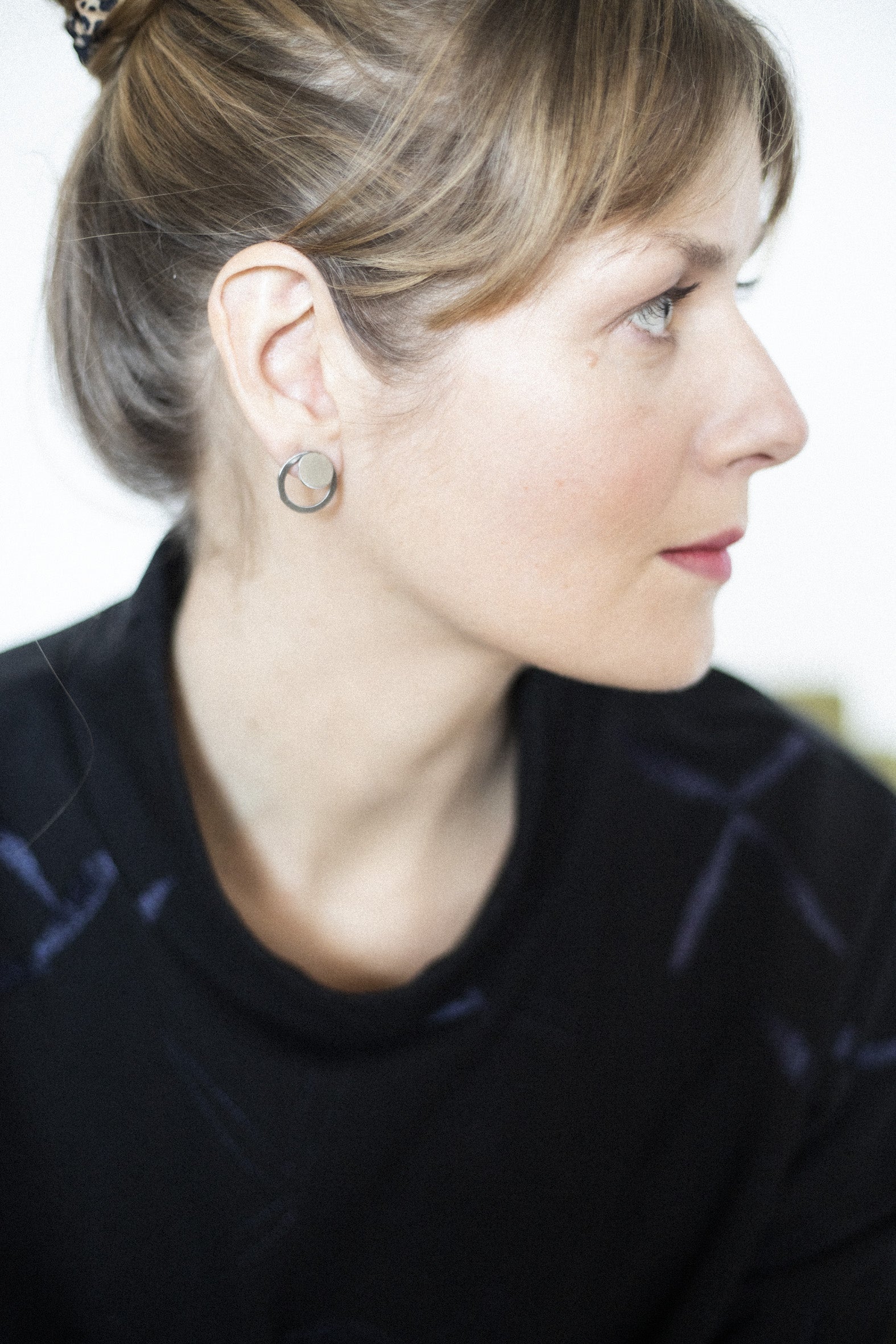 Boucles d'oreilles modèle Luna, vue alternative