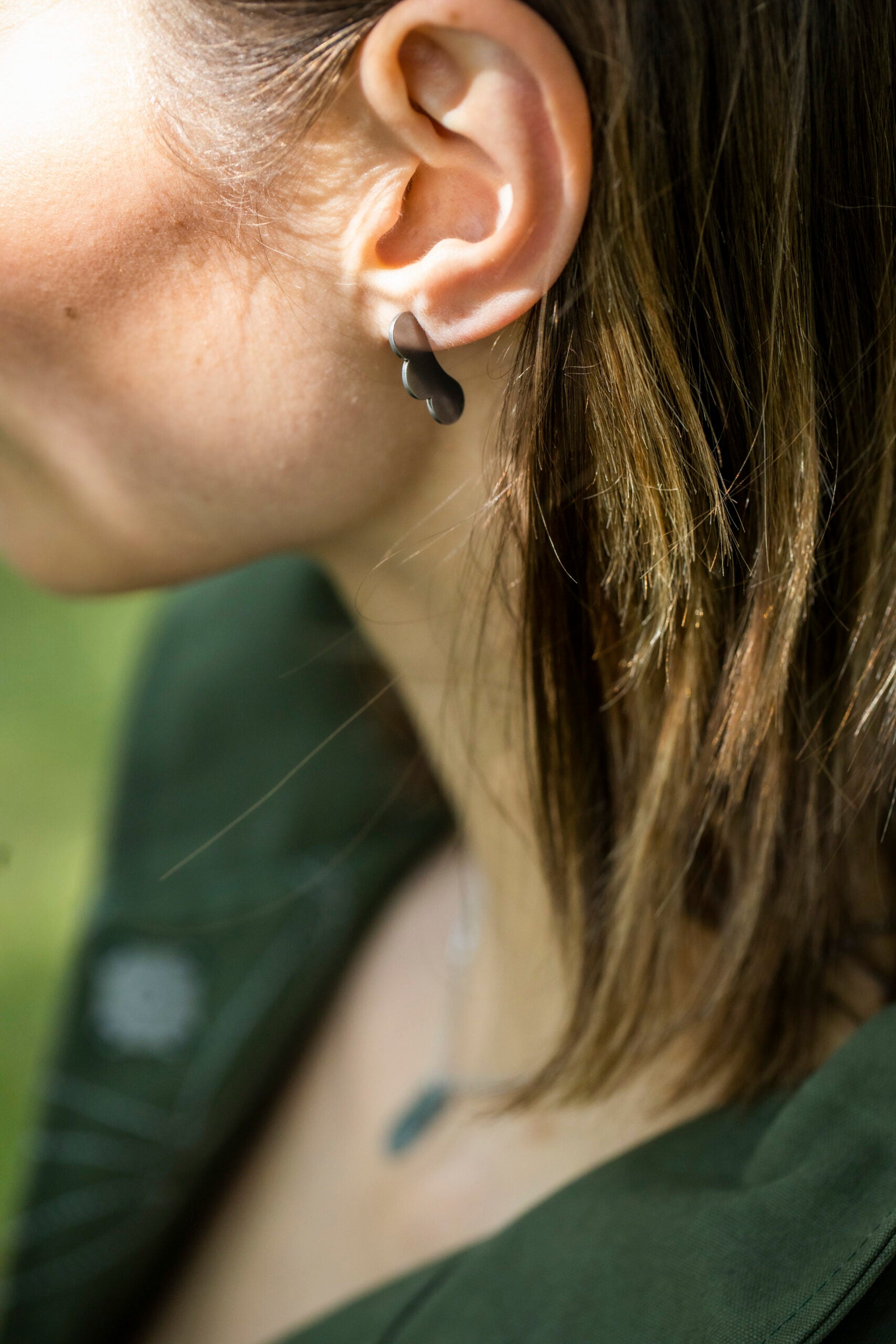 Boucles d'oreilles Lentsius modèle Rubus en acier inoxydable, vue produit