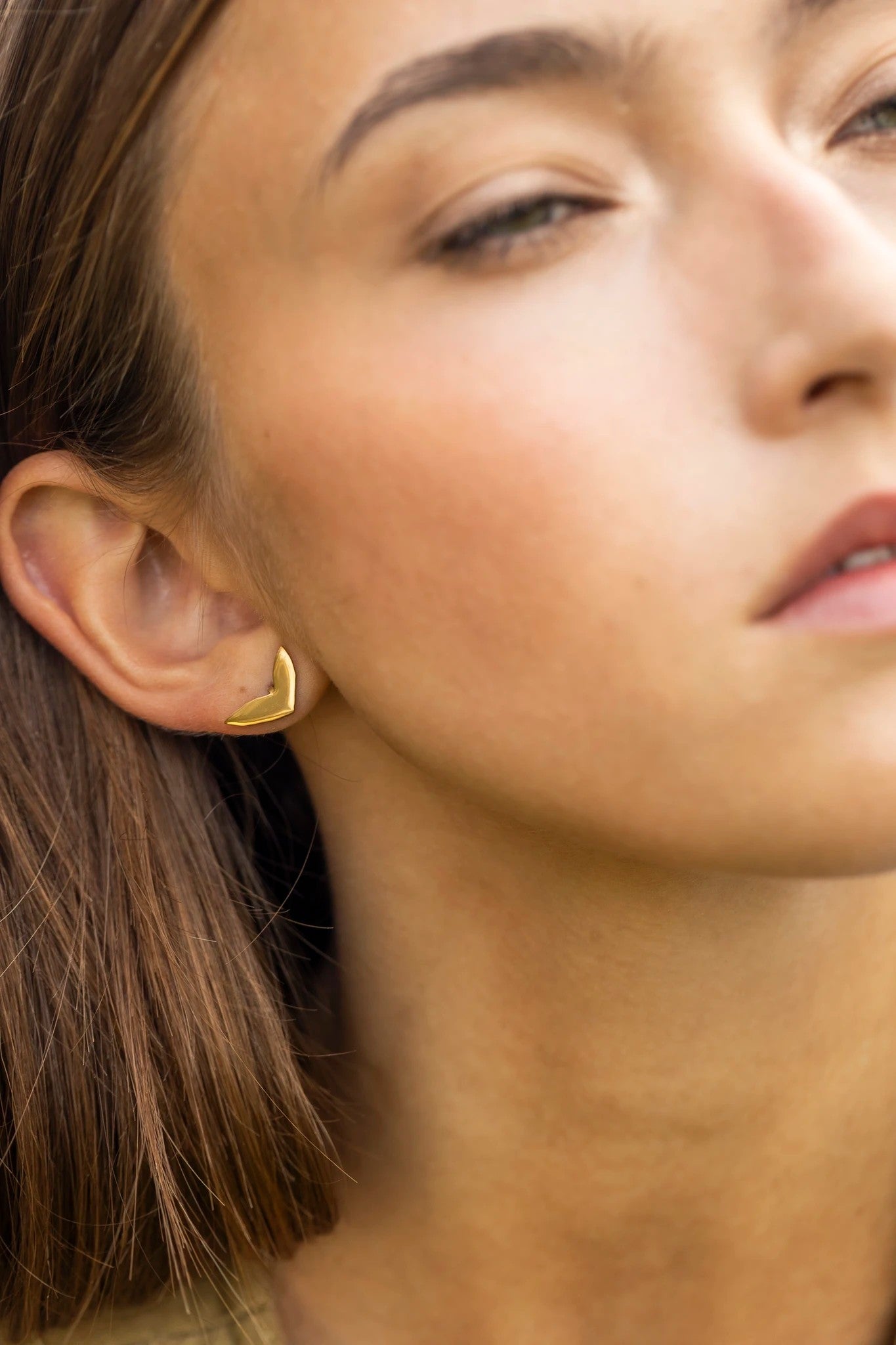 Boucles d'oreilles modèle Vola finition Sunlit, vue alternative
