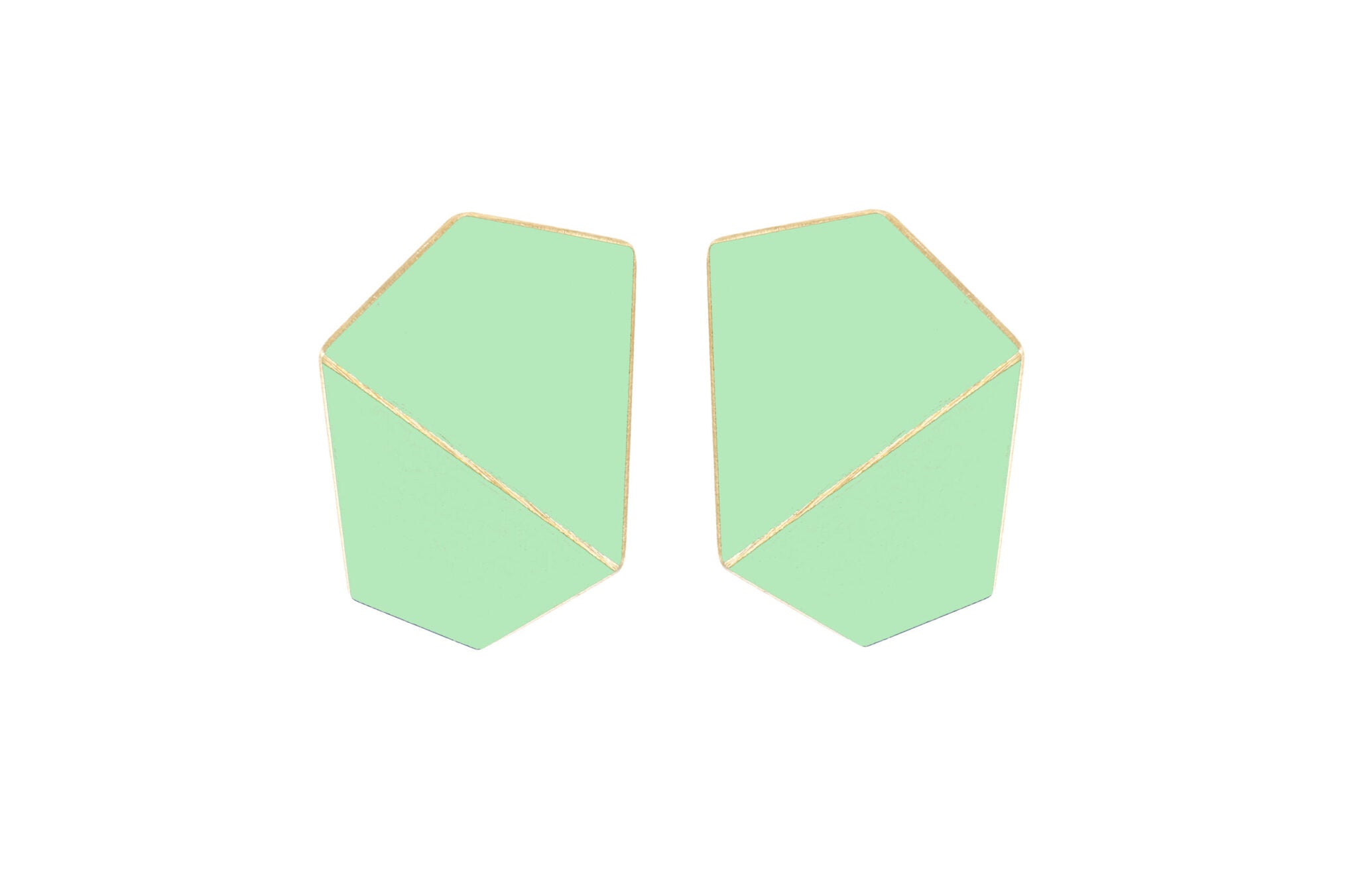 Boucles d'oreilles larges pliées modèle Folded Wide vert pastel, vue détaillée