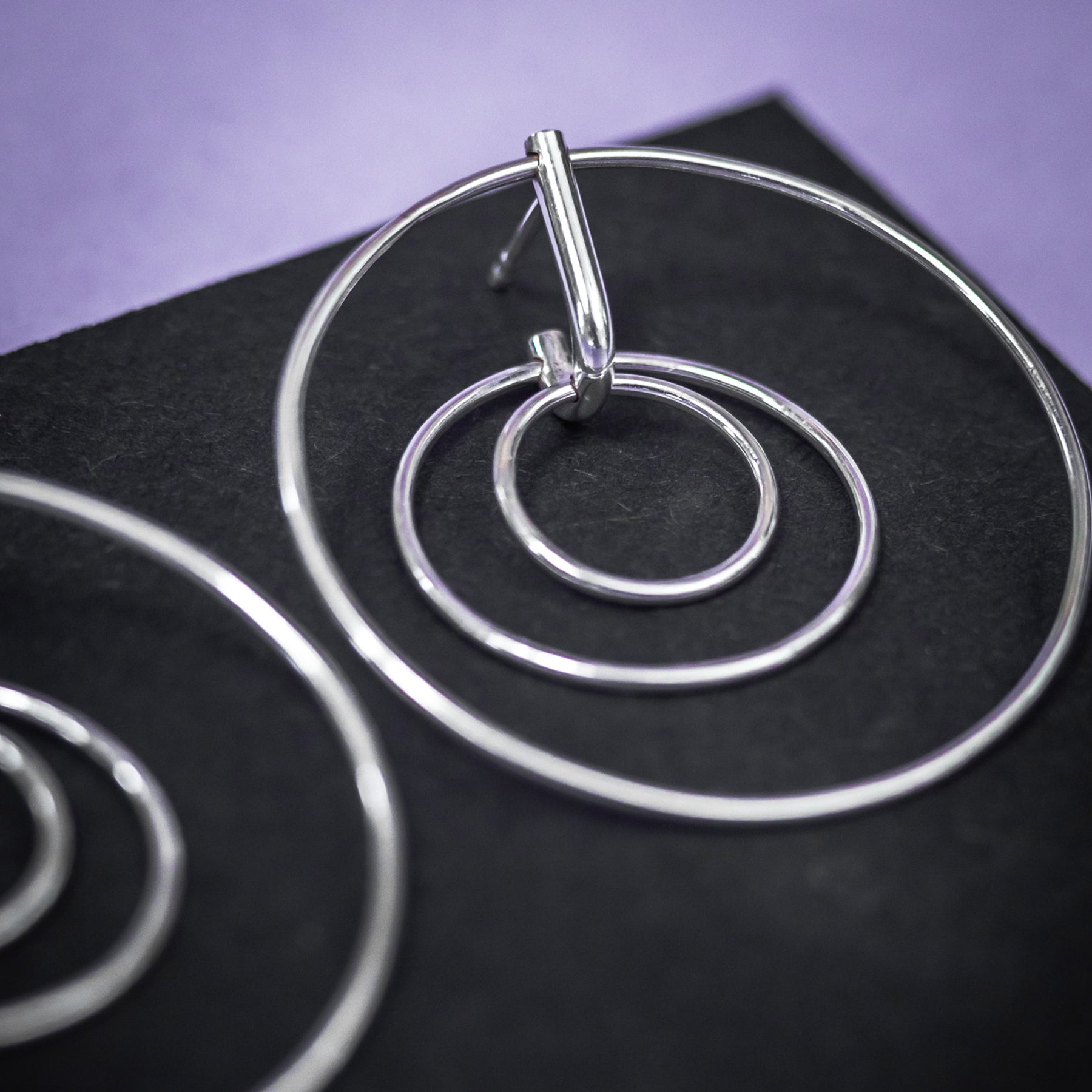 Boucles d'oreilles modèle LAYERS x3 en métal, vue produit