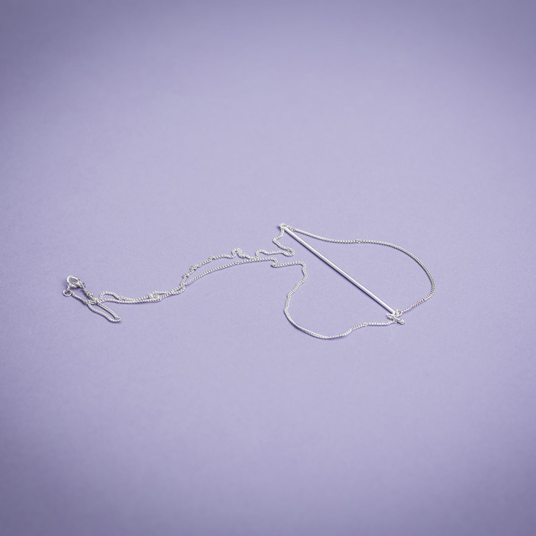 Collier modèle SWING en métal, vue produit
