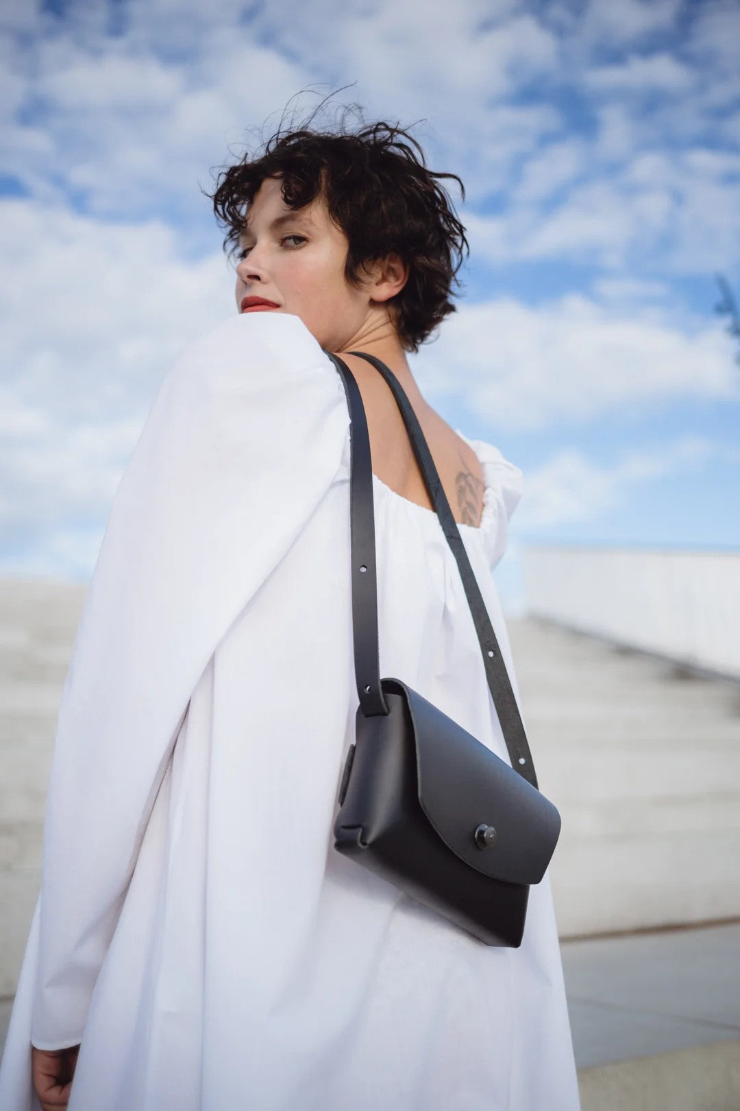 Pochette en cuir noir, vue produit