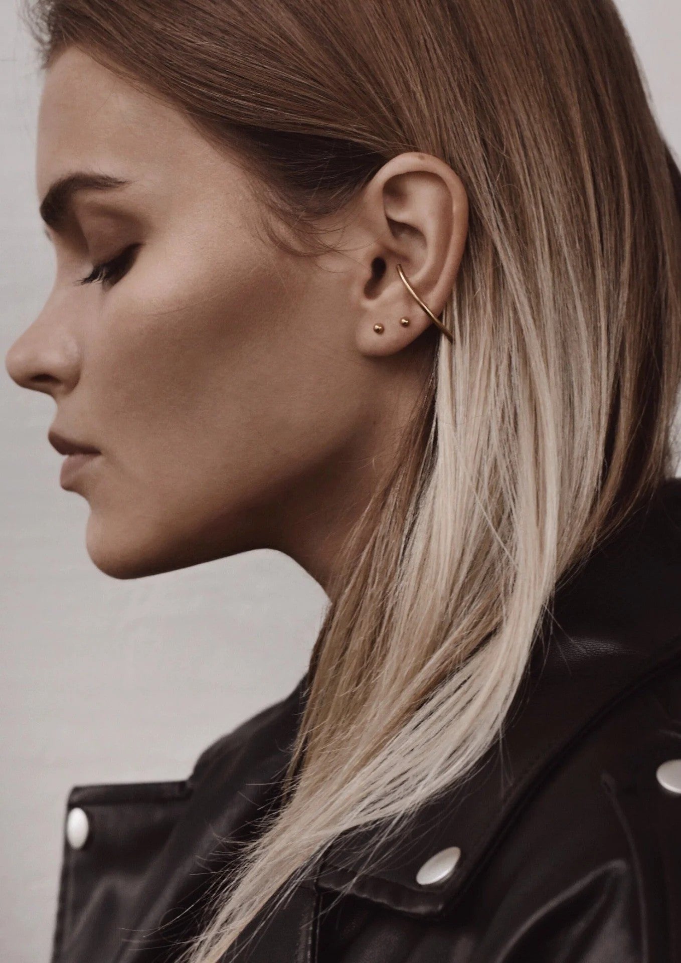 Boucles d'oreilles Radius NO MORE en plaqué or, vue produit