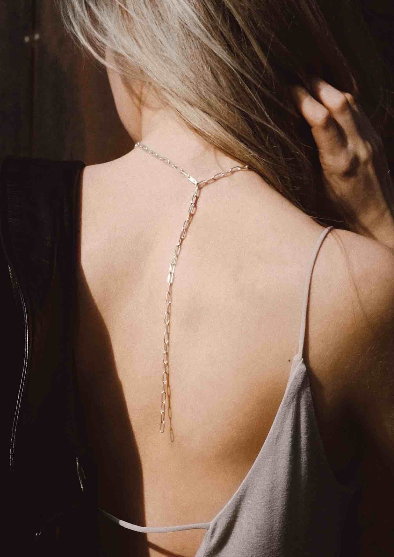 Collier Y Paper Clip NO MORE en argent, vue détaillée