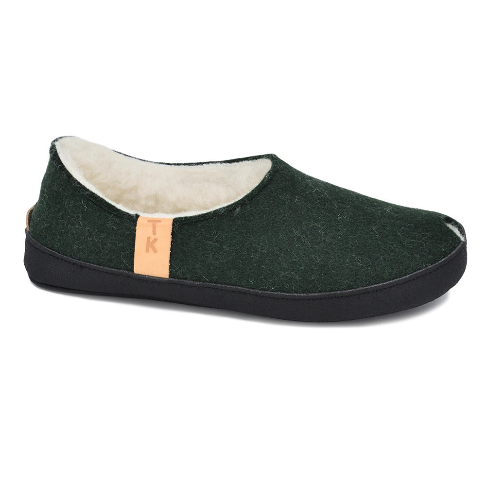 Chaussons TOKU Budapest doublés laine d'agneau vert foncé, vue produit studio