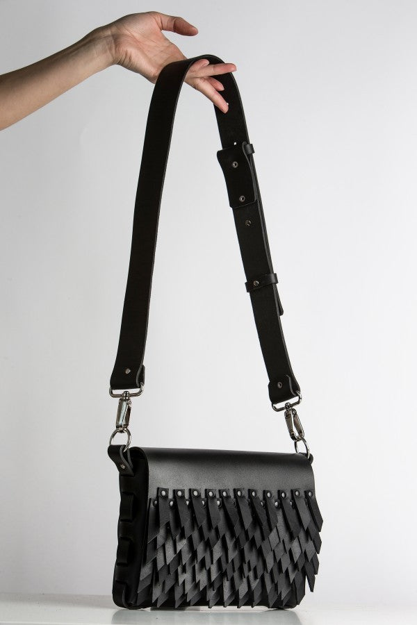 Sac à main PYKOK Barbed Sister en cuir, vue verticale