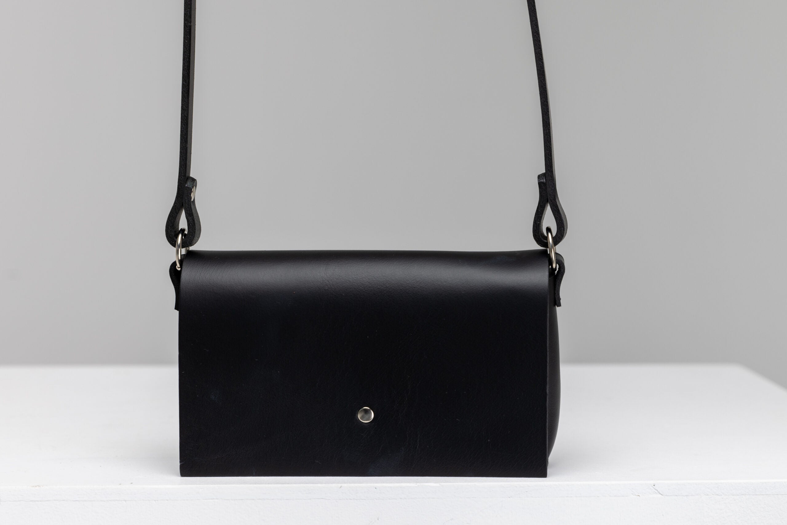 Mini sac Kora en cuir, vue horizontale