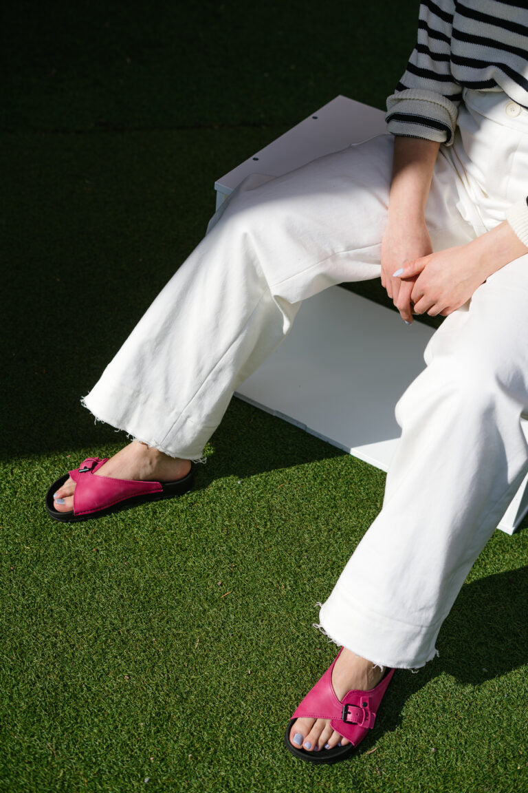 Sandales en cuir rose - TOKU Rome