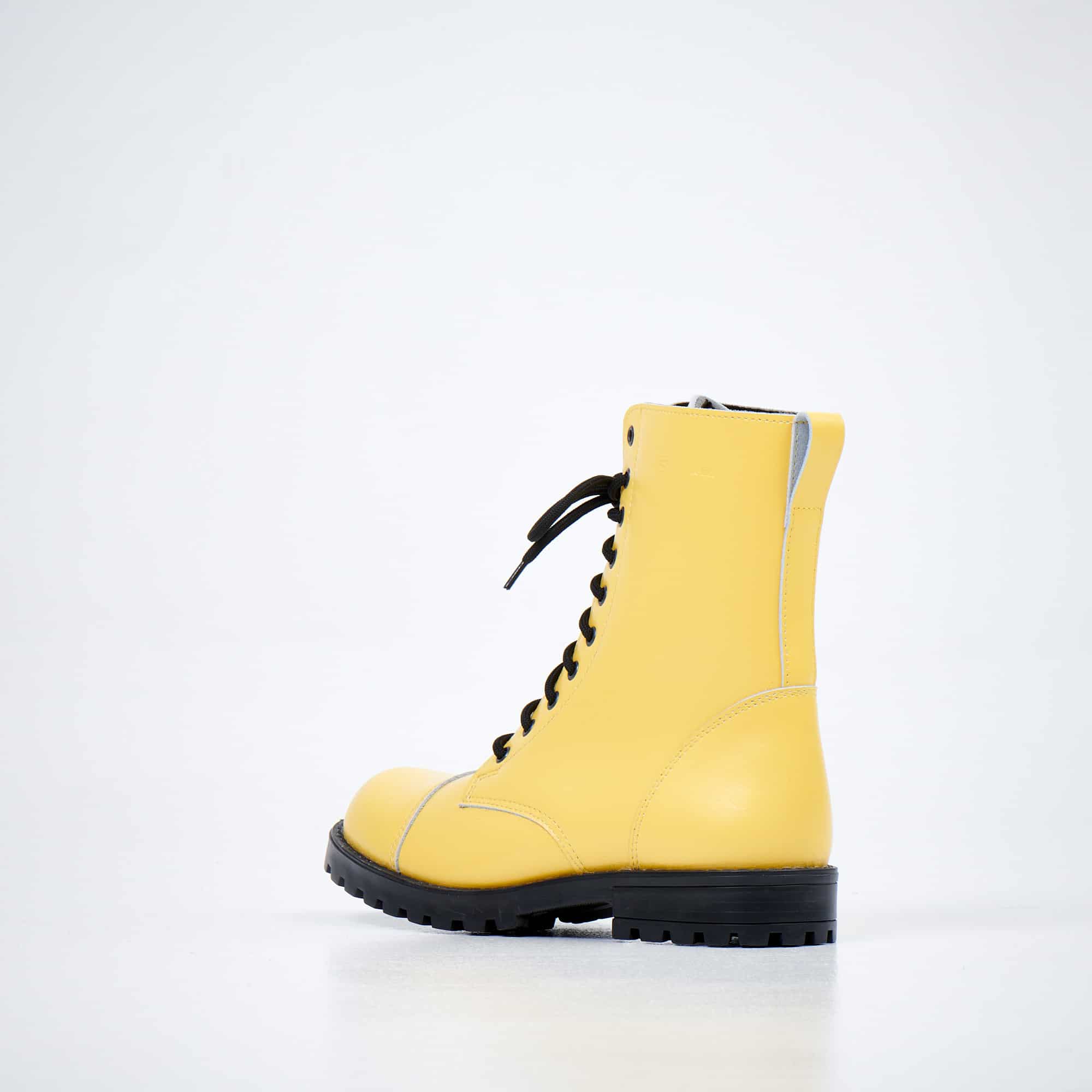 Bottines OmaKing 511 Yellow en cuir jaune lumineux, design épuré nordique